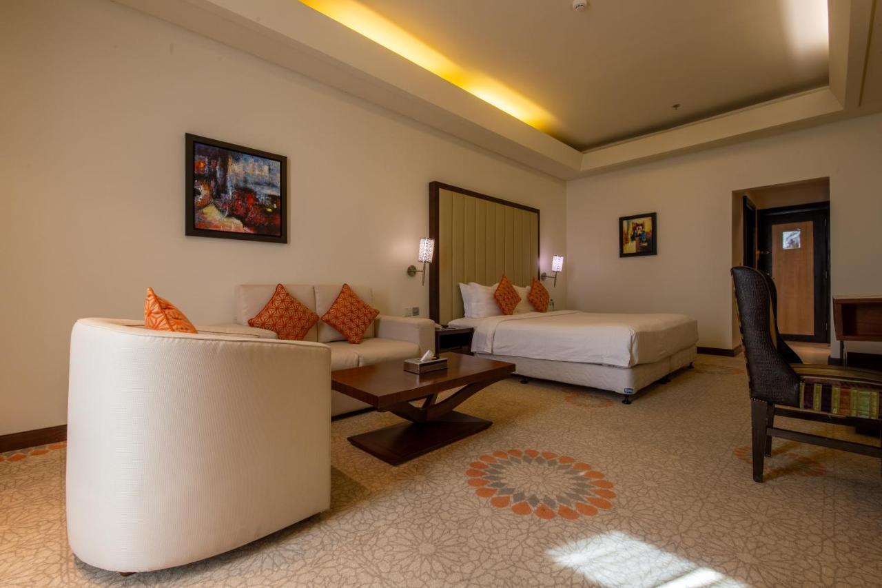 Rand By Wandalus Hotel Riyadh Eksteriør billede